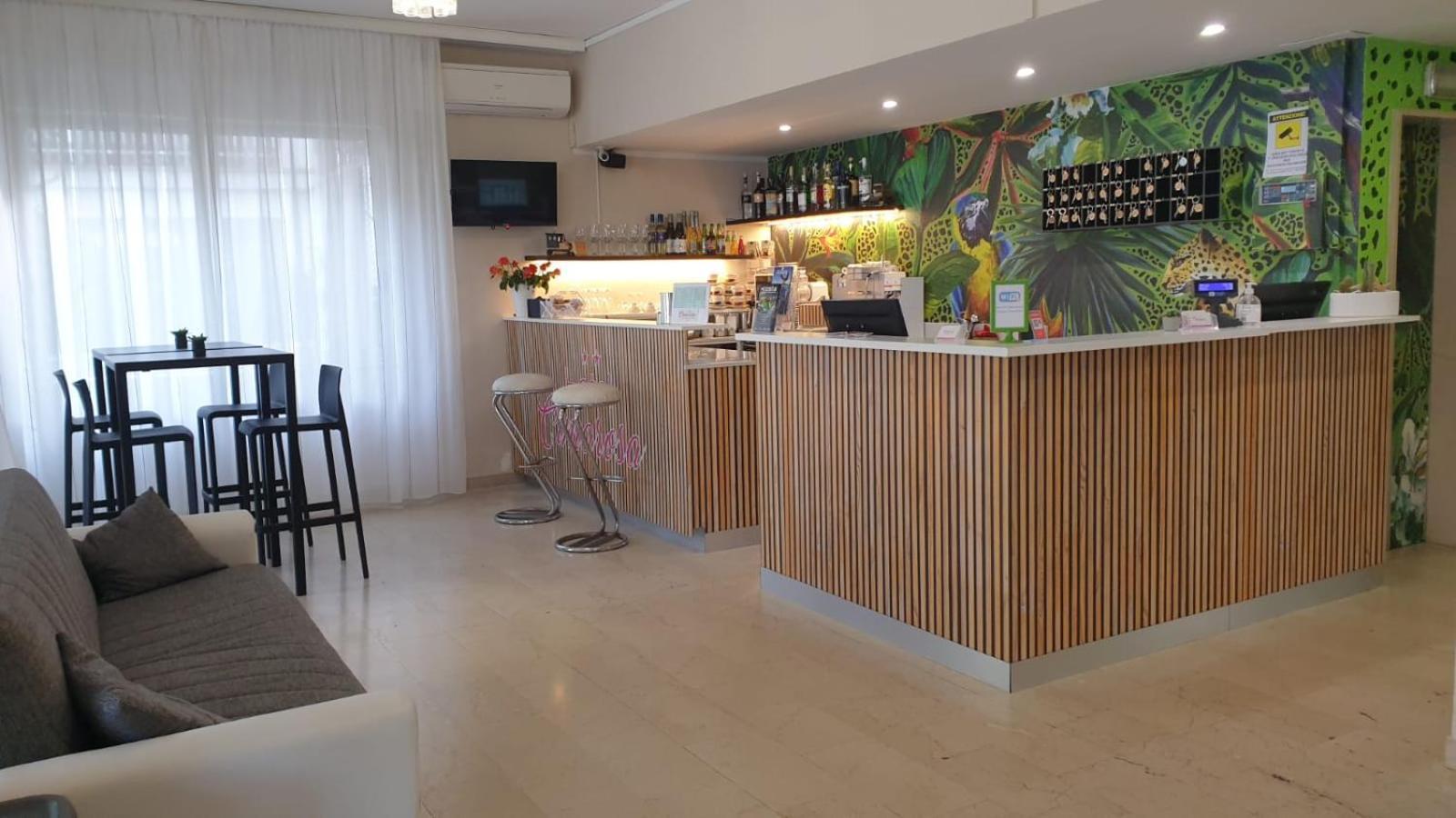 Hotel Cimarosa Ричоне Екстериор снимка